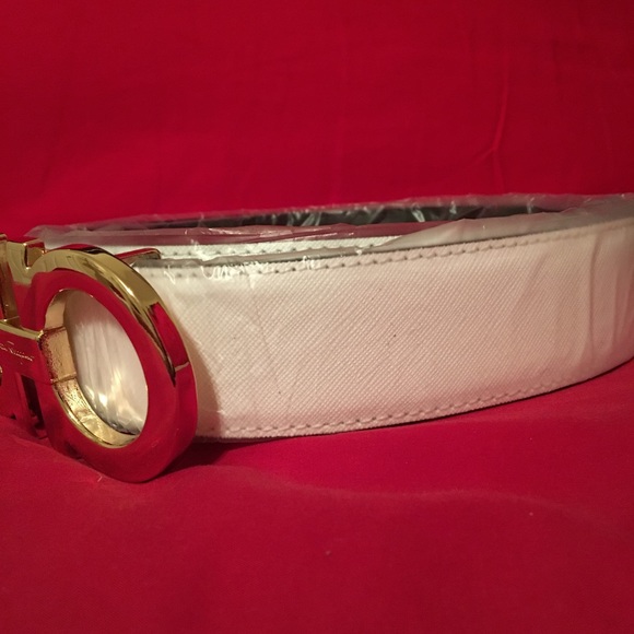 Ferragamo belt - Picture 2 of 4